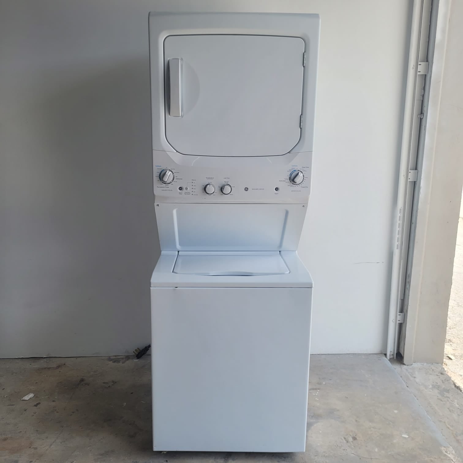 27-GE-Stackable-Washer-and-Dryer 27-GE-Stackable-Washer-and-Dryer